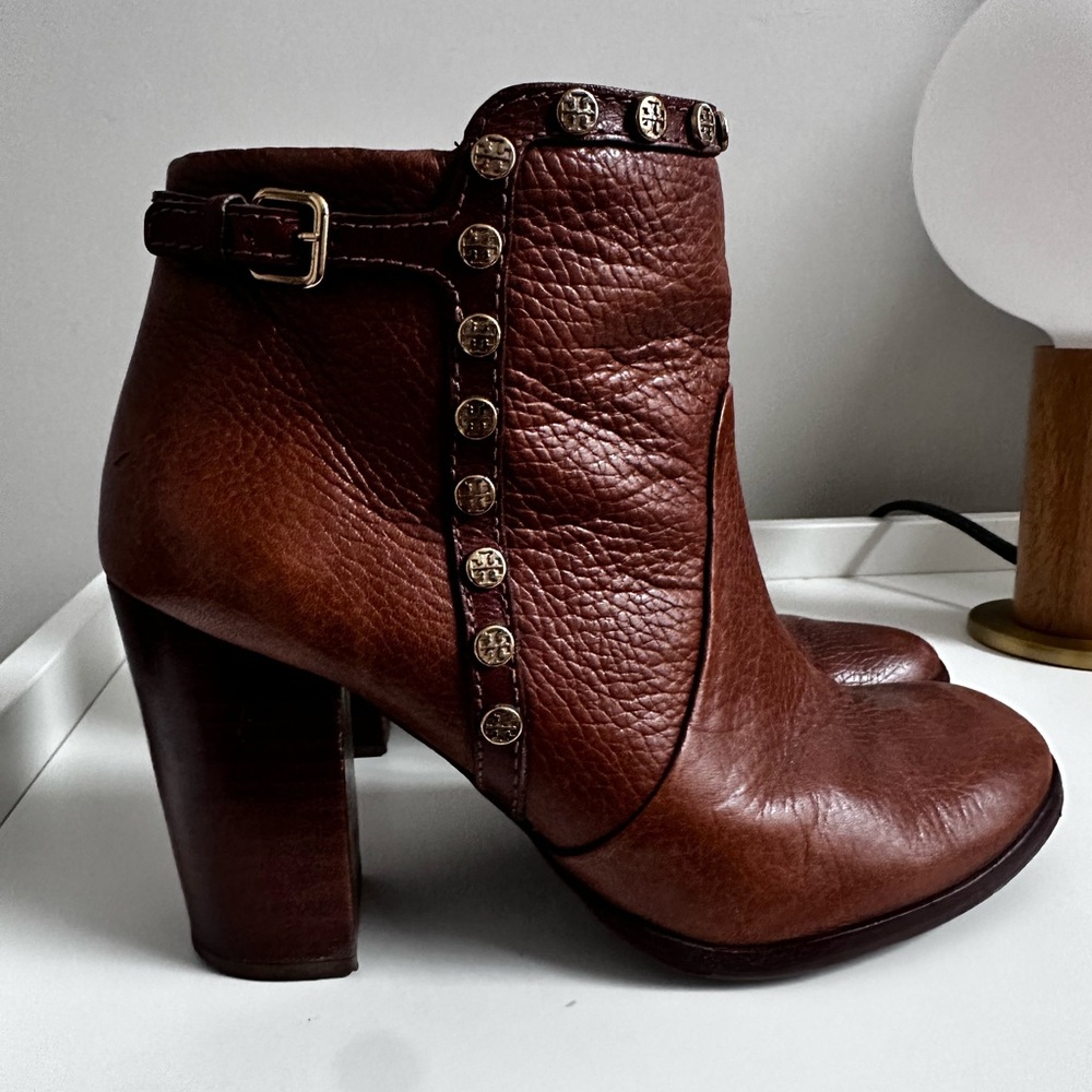 Tory Burch Chestnut Leather Ankle Booties